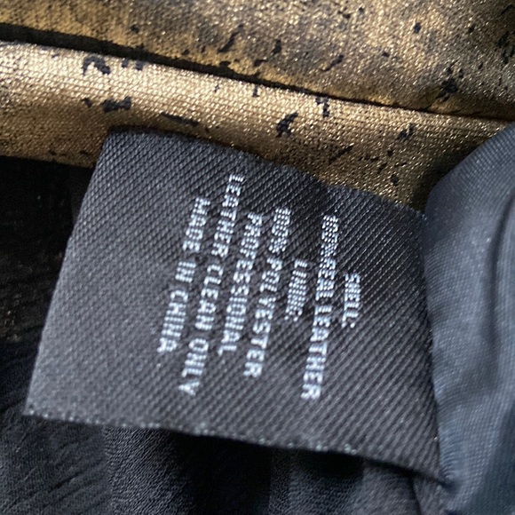 Royal Underground Leather Vest - Picture 14 of 16